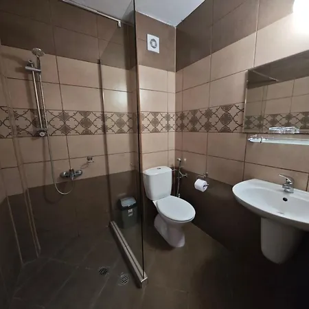 Konukevi лилия 1
